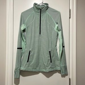 Lululemon half zip pullover